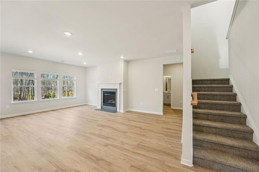 Spacious, unfurnished interior of a new home in Westmont Preserve, Powder Springs (Image 56).