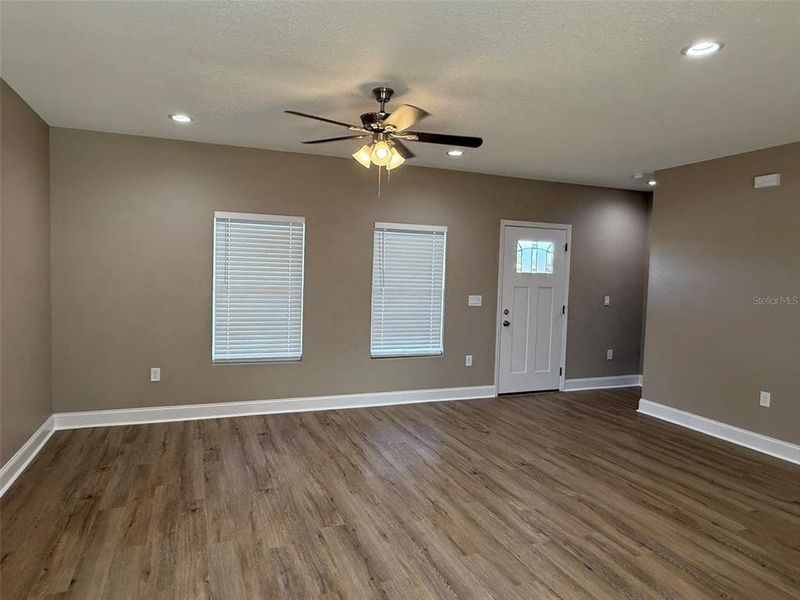 Spacious, unfurnished interior of a new home in , Bartow (Image 15).