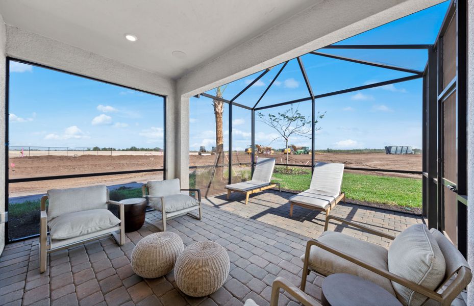 Discover new homes in Lakewood Ranch, Florida