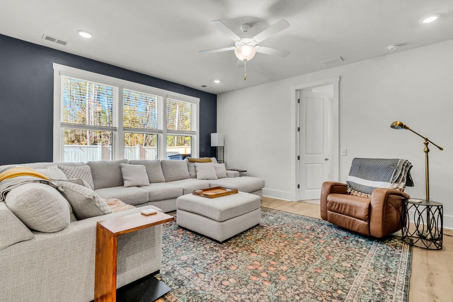 Furnished interior view inside a new home in , Ravenel (Image 19).
