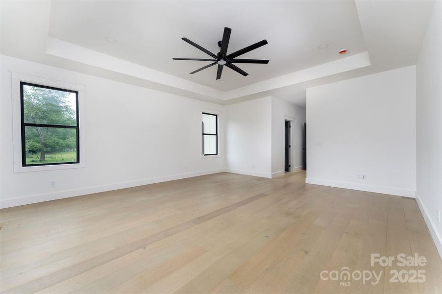Spacious, unfurnished interior of a new home in , Hendersonville (Image 21).