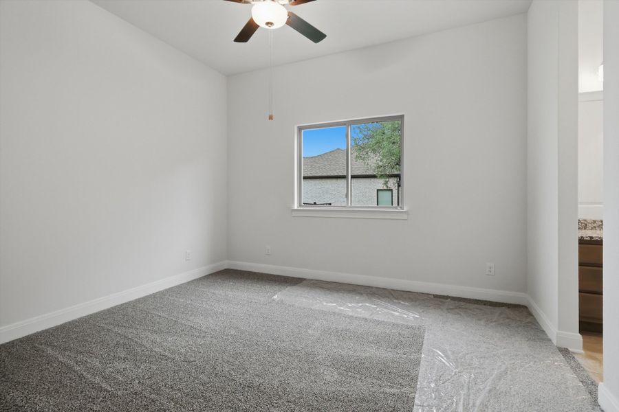 Spacious, unfurnished interior of a new home in Johnson Ranch, Bulverde (Image 34). Spacious, unfurnished interior of a new home in Johnson Ranch, Bulverde (Image 34).
