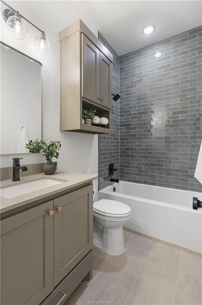 Furnished interior view inside a new home in , Bryan (Image 3).