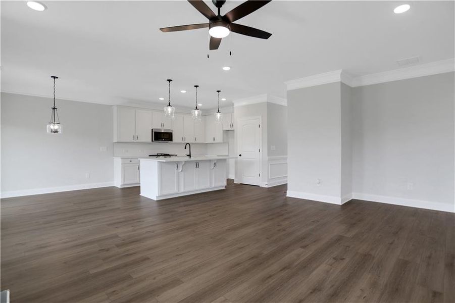 Spacious, unfurnished interior of a new home in Twin Lakes, Hoschton (Image 15).