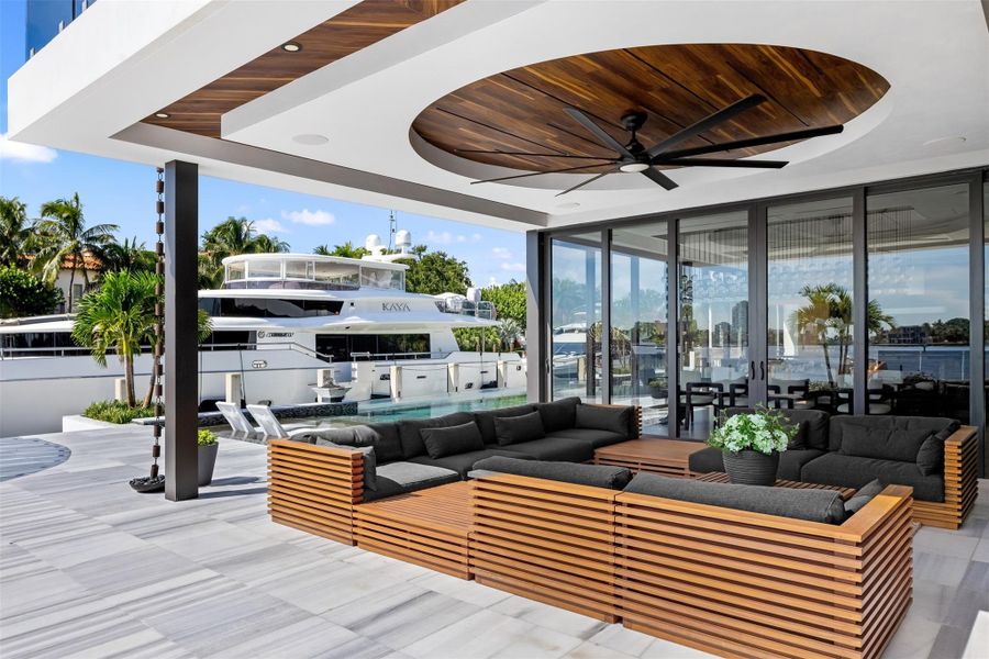 Furnished interior view inside a new home in , Fort Lauderdale (Image 6).