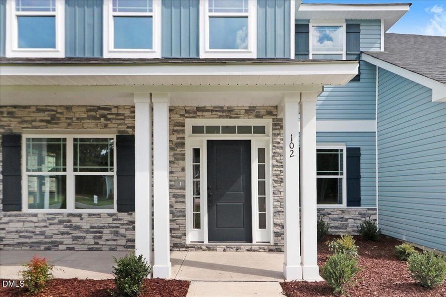 04-102 Oxford Court-4