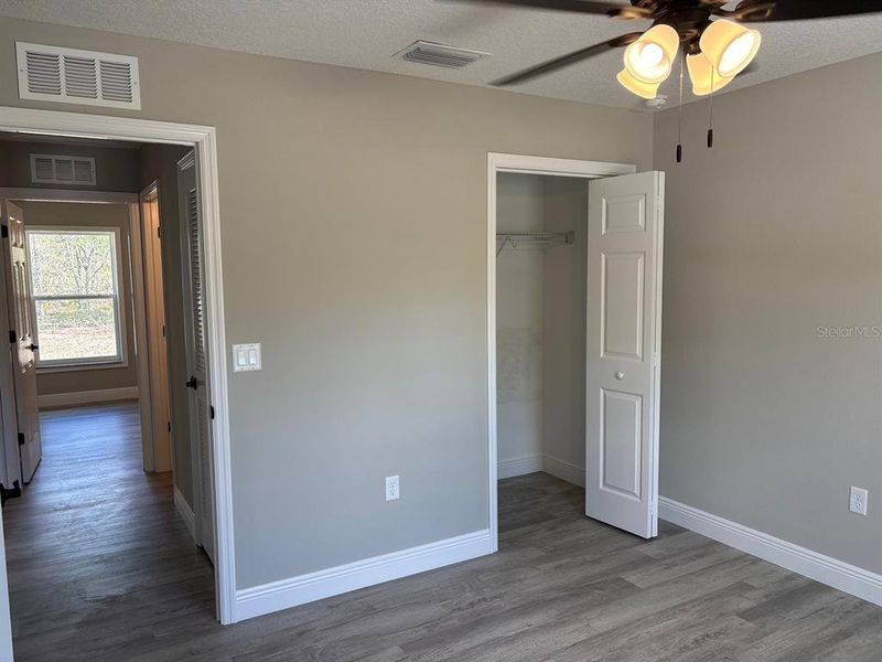 Spacious, unfurnished interior of a new home in , Dunnellon (Image 24). Spacious, unfurnished interior of a new home in , Dunnellon (Image 24).