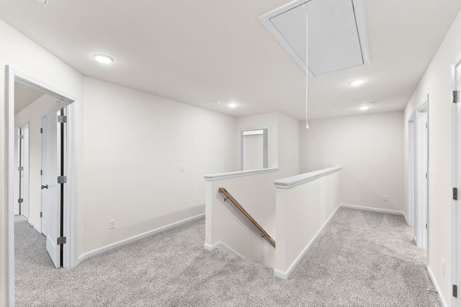 Representative unfurnished interior of a home built from the Saluda by Veranda Homes in Heritage Bay, Sumter (Image 27).