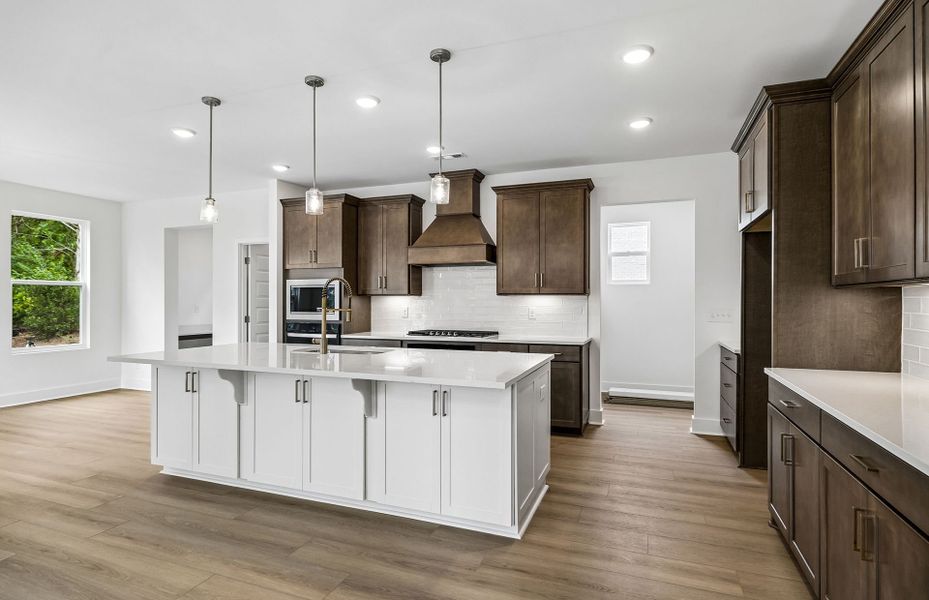 Furnished interior view inside a new home in Devonshire, Mount Juliet (Image 7).