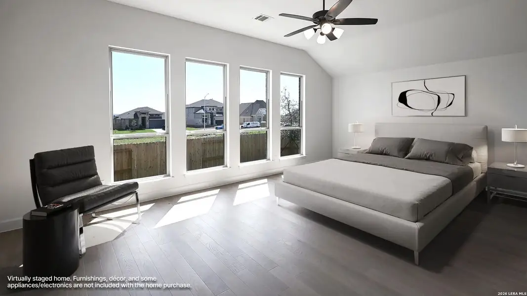 Furnished interior view inside a new home in Cibolo Valley Heights, Cibolo (Image 12).
