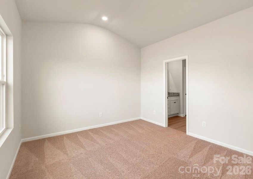 Spacious, unfurnished interior of a new home in Stagecoach Station, Gastonia (Image 9). Spacious, unfurnished interior of a new home in Stagecoach Station, Gastonia (Image 9).