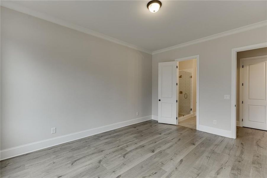 Spacious, unfurnished interior of a new home in , Jefferson (Image 16).