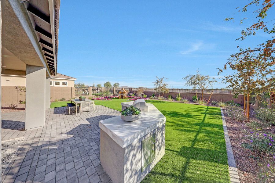 Representative exterior details of a home built from the Lagoon by Mattamy Homes in Tierra Vistoso, Surprise (Image 25).