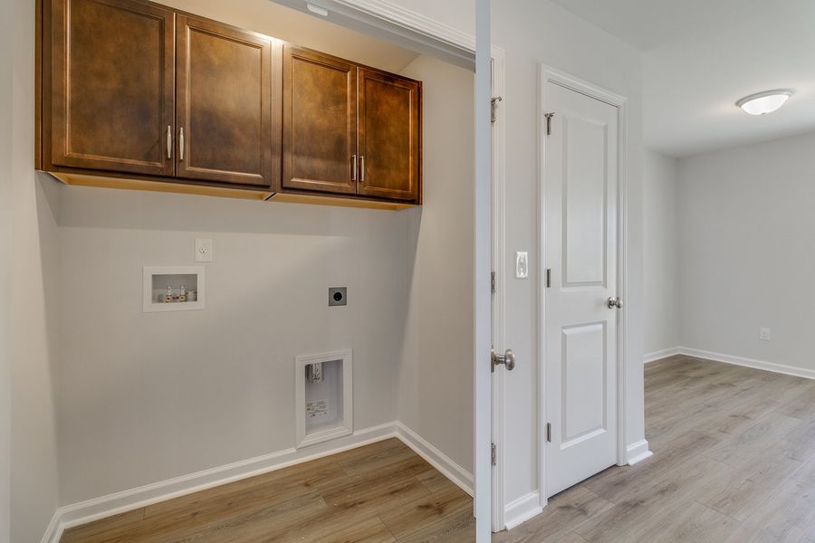 Image 29 of a home in Astoria.