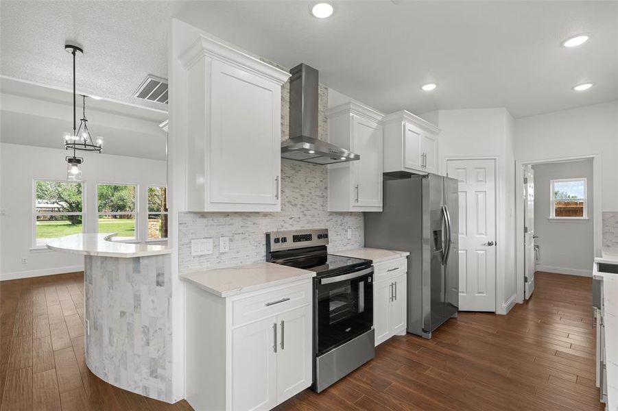 Furnished interior view inside a new home in , Granbury (Image 5).