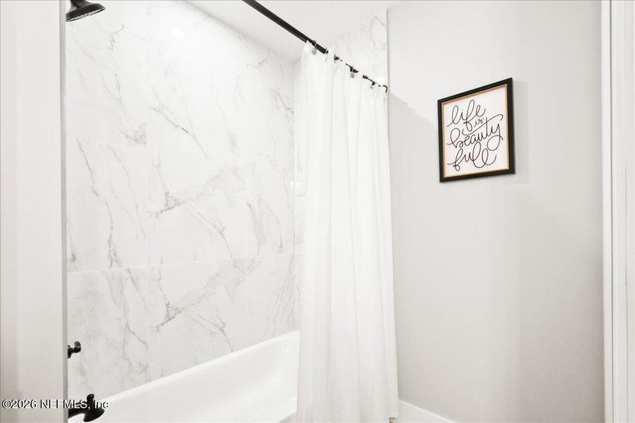 Image 38 of a home in .