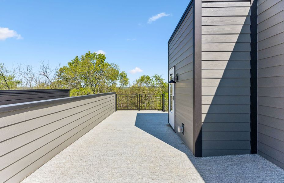 Exterior details and patio area of a home in Skyline, Nashville (Image 23).