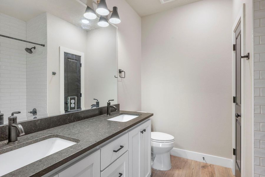 Furnished interior view inside a new home in , Bryan (Image 14).