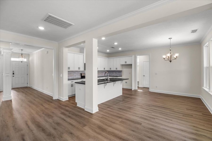 Image 29 of a home in Crawford Creek.