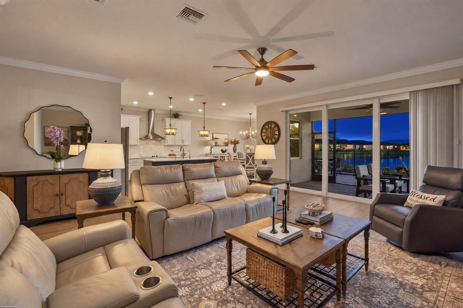 5680 Hampton Park Cir 018