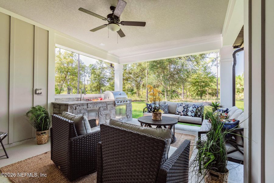 Exterior details and patio area of a home in , Hilliard (Image 3).