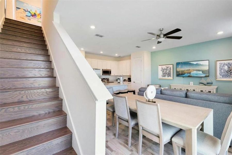 Furnished interior view inside a new home in , Kissimmee (Image 24).