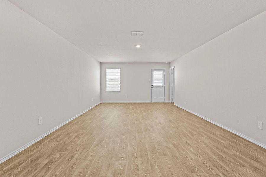 Spacious, unfurnished interior of a new home in Ladera, Luling (Image 20). Spacious, unfurnished interior of a new home in Ladera, Luling (Image 20).