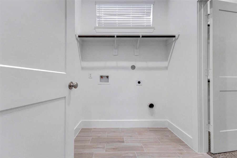 Spacious, unfurnished interior of a new home in Bridgeland 45's, Cypress (Image 16).