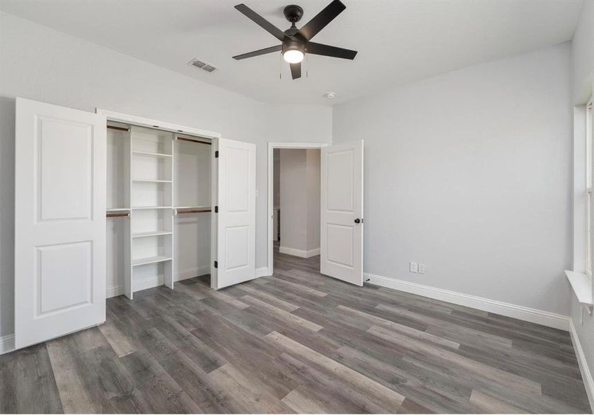 Spacious, unfurnished interior of a new home in , Azle (Image 25).