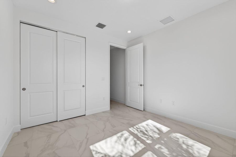 25-web-or-mls-3A5A9273 25-web-or-mls-3A5A9273