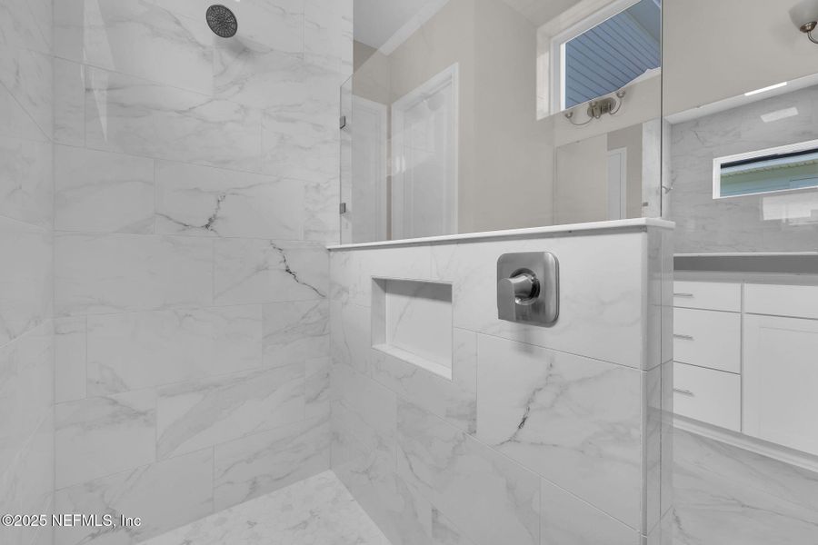 Image 37 of a home in Seabrook Village at Seabrook.