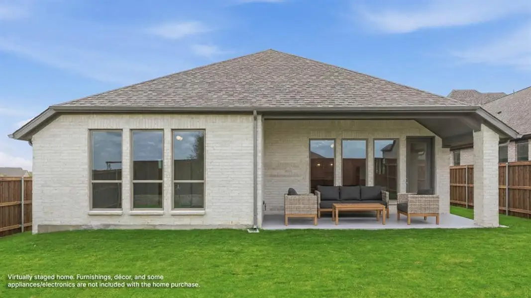 Exterior details and patio area of a home in Meraki, Forney (Image 2).