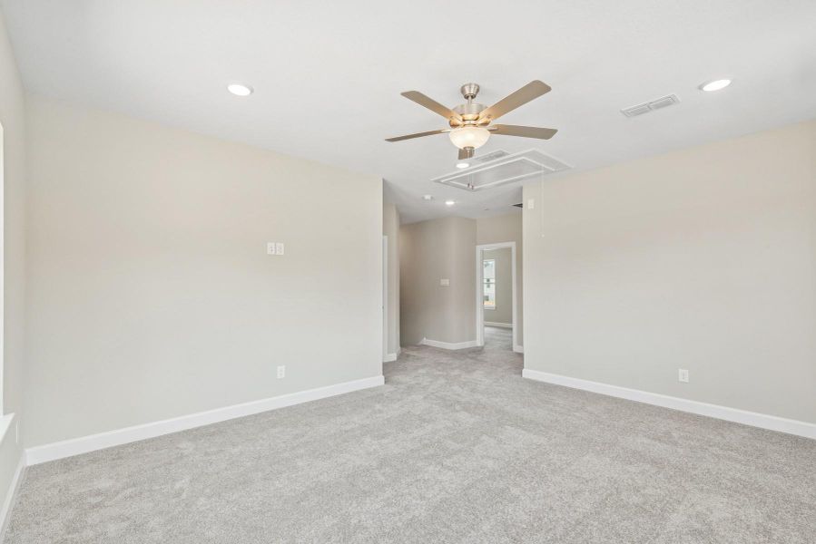 Spacious, unfurnished interior of a new home in ARTAVIA 45' Homesites, Conroe (Image 9).