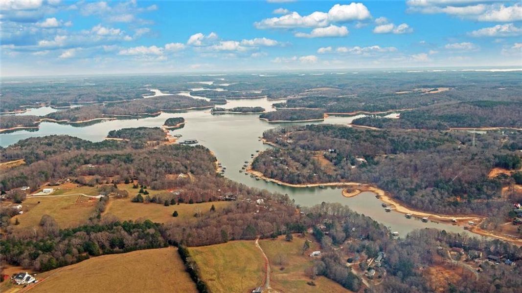 Natural landscape and outdoor views near in Lavonia (Image 44). Natural landscape and outdoor views near in Lavonia (Image 44).