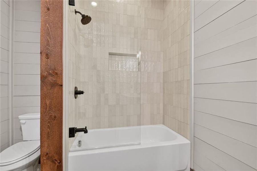 Image 55 of a home in .