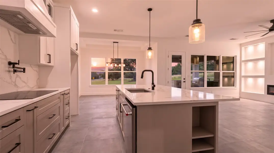 Home rendered for illustrative purposes from previous home built of the same floorplan.