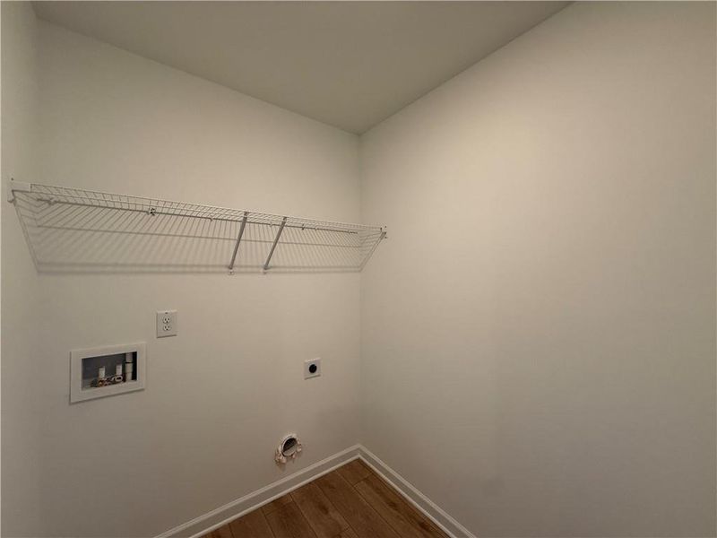 Spacious, unfurnished interior of a new home in Leydenview, Mableton (Image 22).