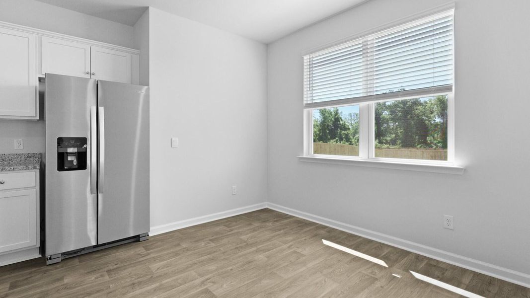 Spacious, unfurnished interior of a new home in Lakeview at Kitfield, Moncks Corner (Image 23).