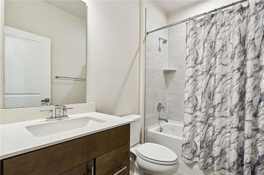 Furnished interior view inside a new home in , Hoschton (Image 35).