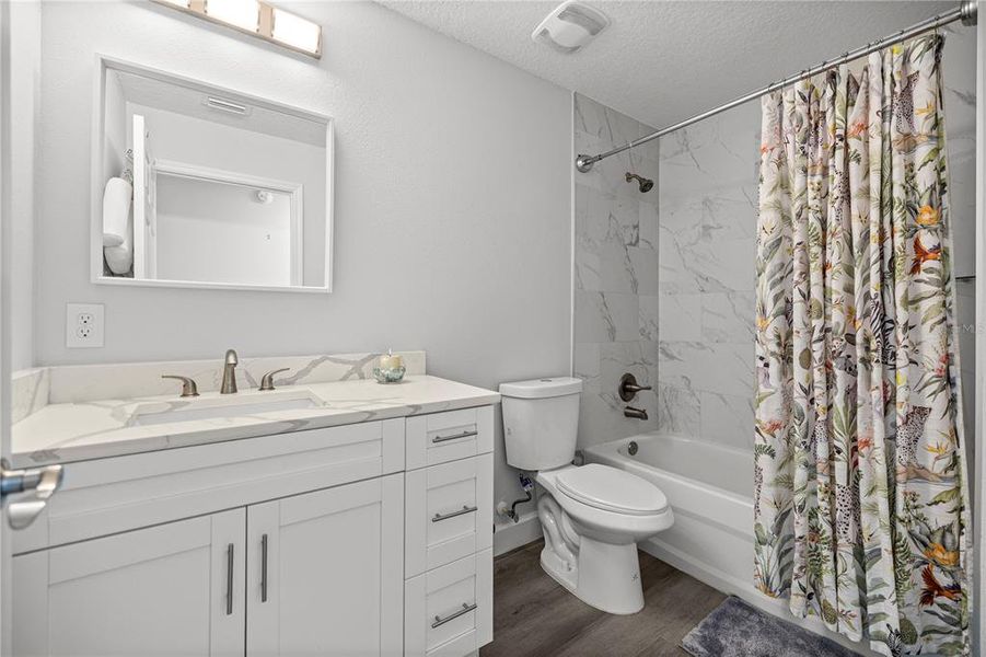 Furnished interior view inside a new home in , Ocala (Image 5).