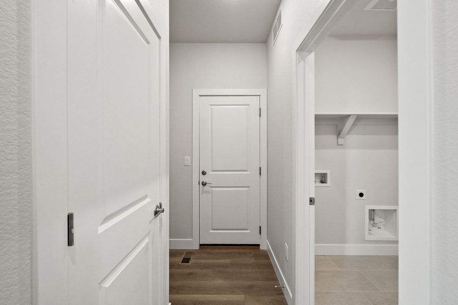 Spacious, unfurnished interior of a new home in Trumark Homes at Tanterra, Parker (Image 32). Spacious, unfurnished interior of a new home in Trumark Homes at Tanterra, Parker (Image 32).