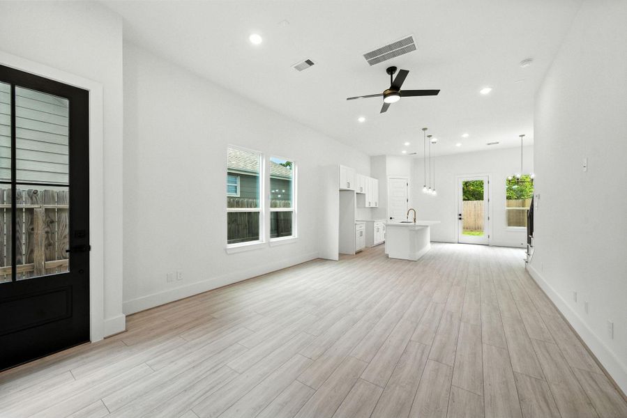 Image 34 of a home in . Image 34 of a home in .