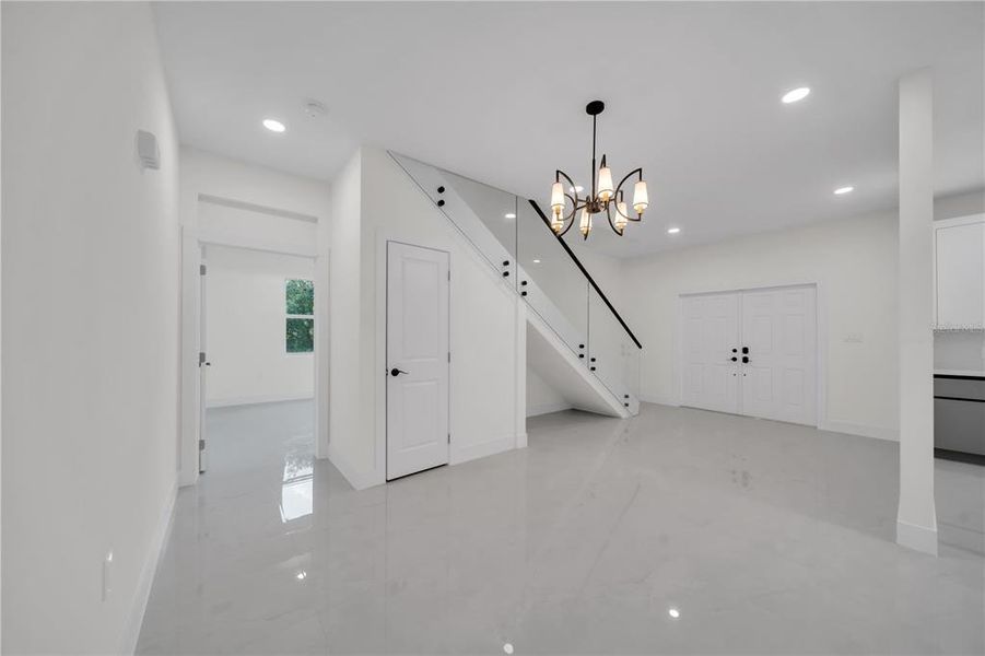 Spacious, unfurnished interior of a new home in , Lehigh Acres (Image 40).