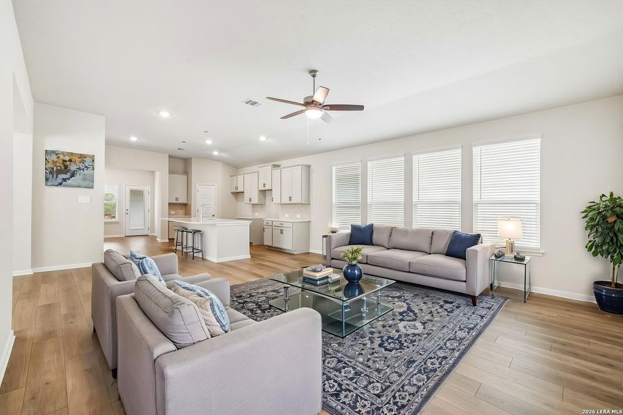 Furnished interior view inside a new home in Thomas Pond, San Antonio (Image 8).