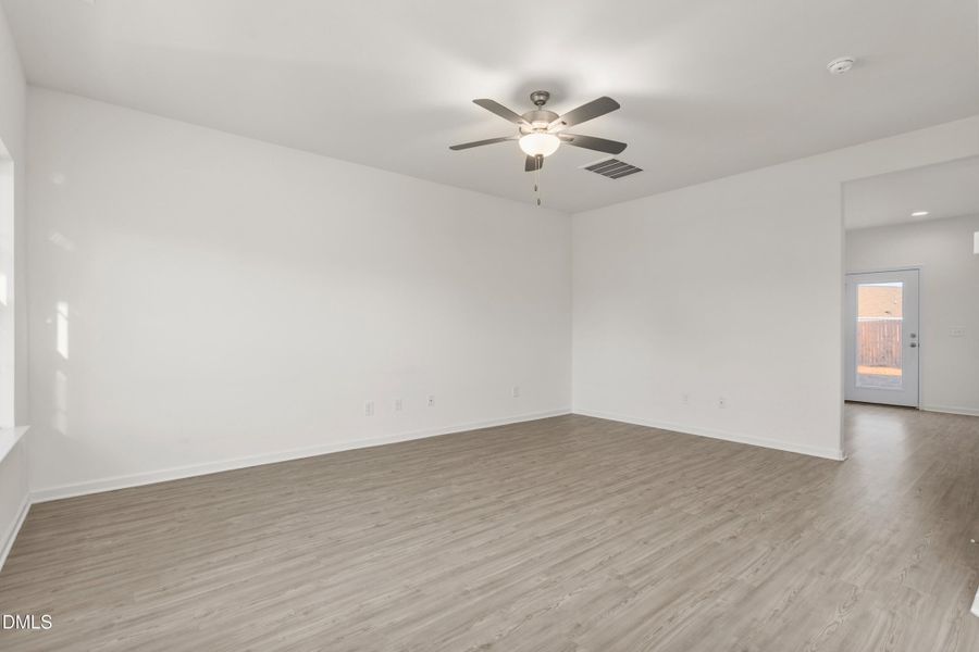 1036 Thicket Drive-5