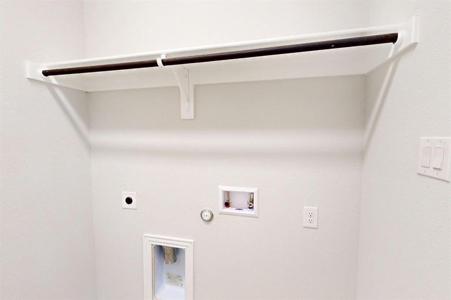 Spacious, unfurnished interior of a new home in Lilyana, Celina (Image 14). Spacious, unfurnished interior of a new home in Lilyana, Celina (Image 14).