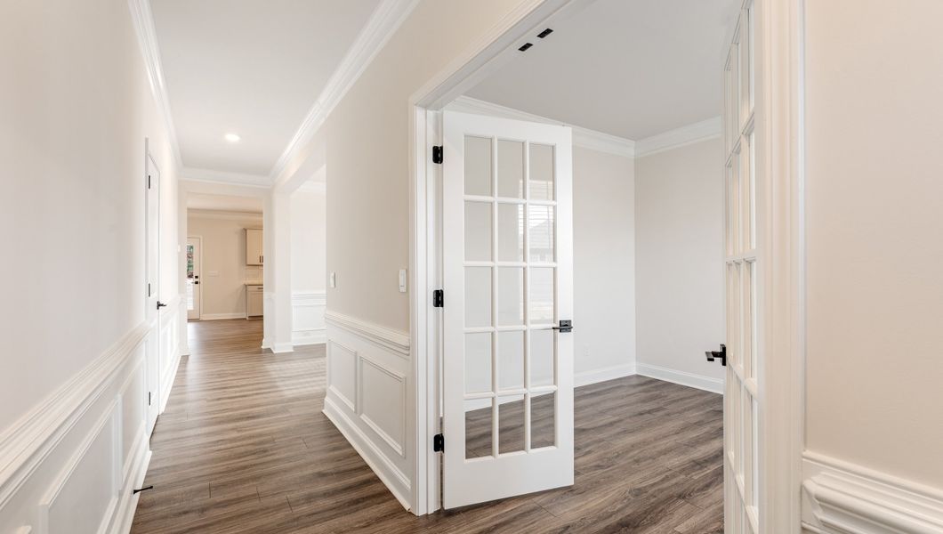 Spacious, unfurnished interior of a new home in Sycamore Cove, Woodruff (Image 14). Spacious, unfurnished interior of a new home in Sycamore Cove, Woodruff (Image 14).