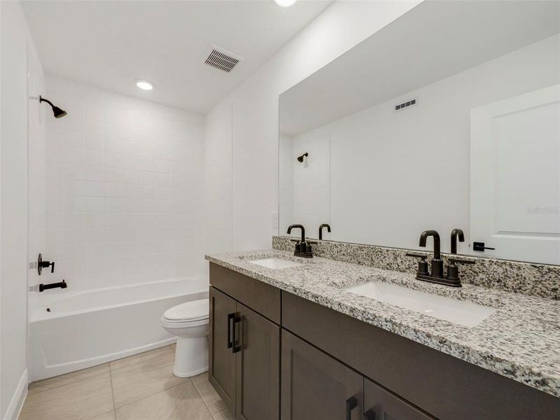 Furnished interior view inside a new home in Vintner Reserve, Clermont (Image 12). Furnished interior view inside a new home in Vintner Reserve, Clermont (Image 12).