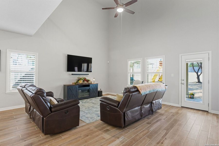 Furnished interior view inside a new home in Fox Falls, Boerne (Image 14).