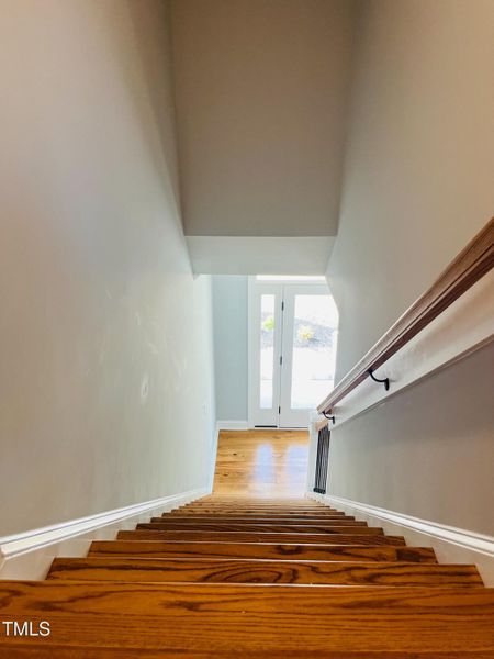 55BDE7AC-8B56-4E1C-AB52-8CF2D7B03B64